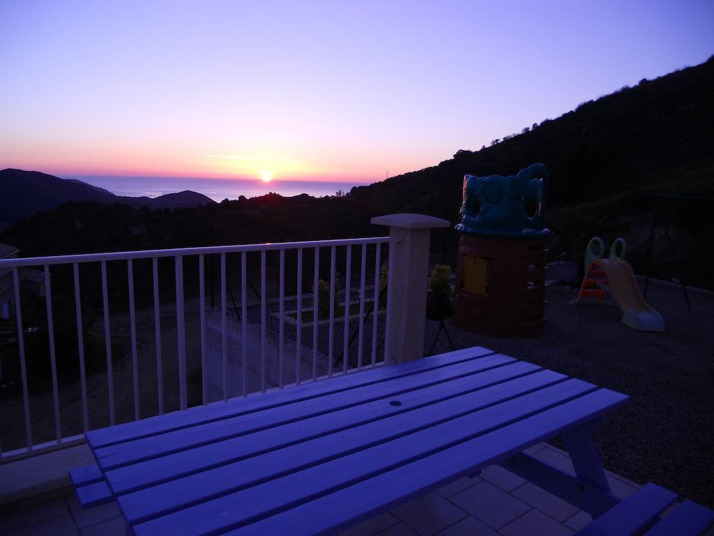 Gites Sassone, Vue Panoramique Sur Ajaccio Et La Mer Alata Room photo